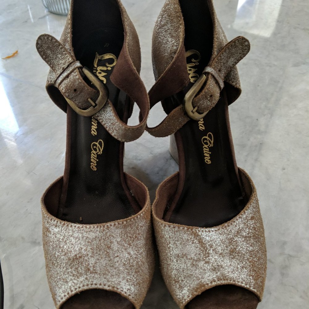 Lisa Jackal Emma Caine Distressed Leather Wedges